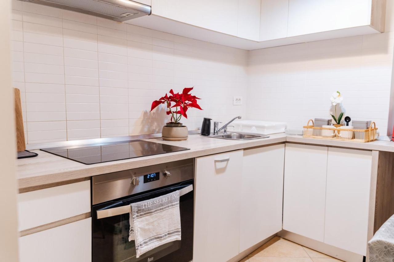 Central 700 Square Fructus Plaza - Eva Apartment Temešvár Exteriér fotografie