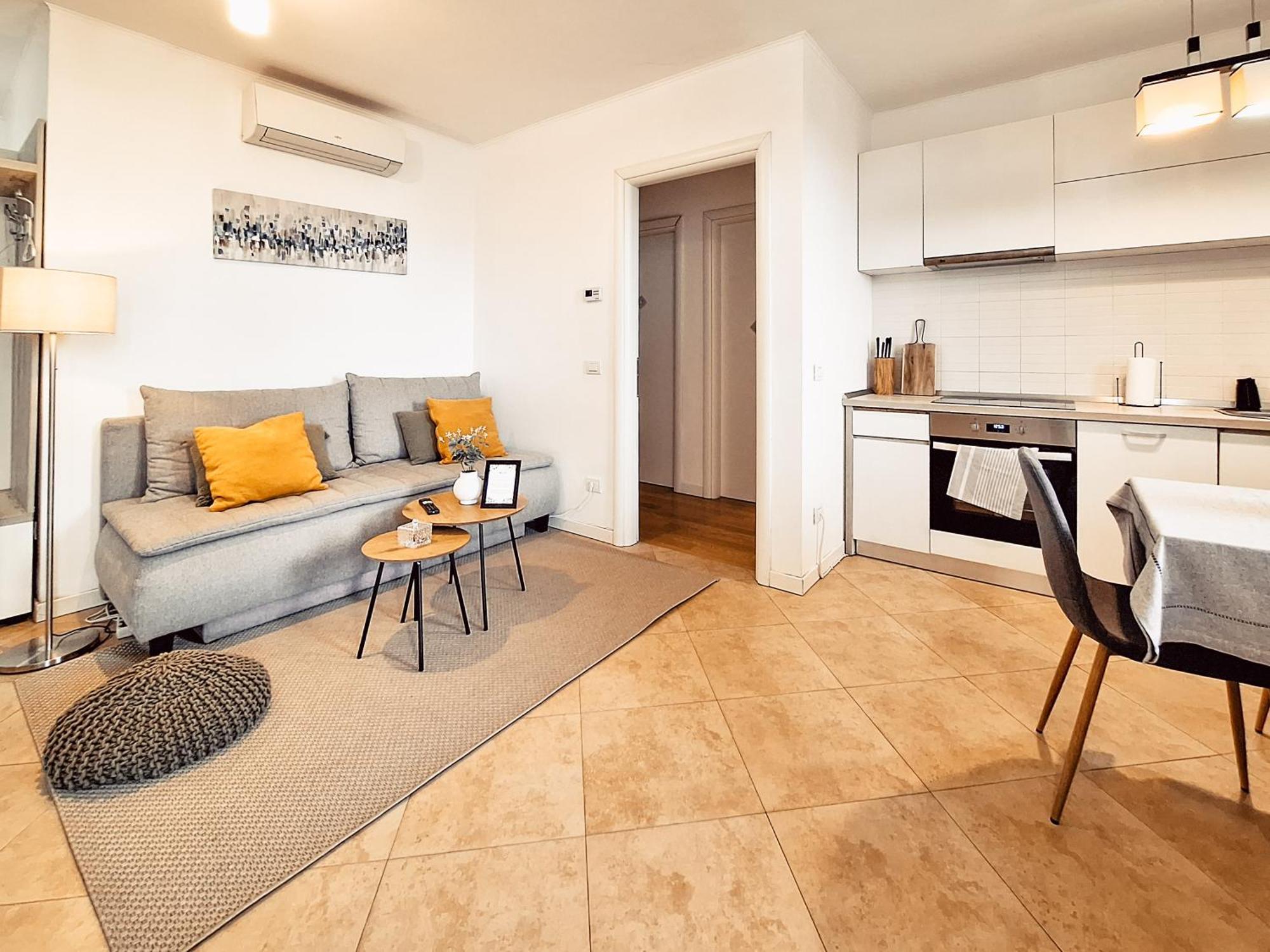 Central 700 Square Fructus Plaza - Eva Apartment Temešvár Exteriér fotografie